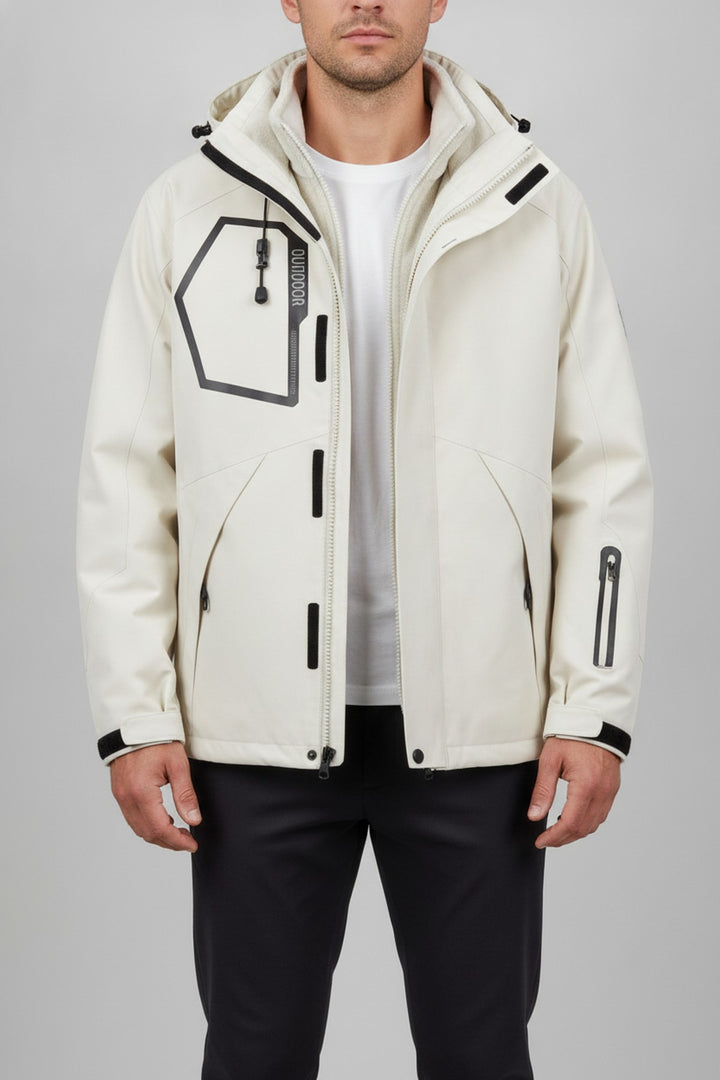 Skijacke Raincoat – Windbreaker Herren in weiss – am Model getragen