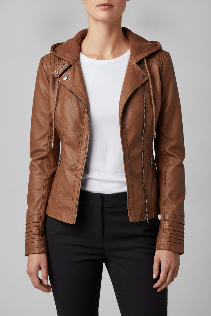 Ylva – Bikerjacken Damen in khaki – am Model getragen