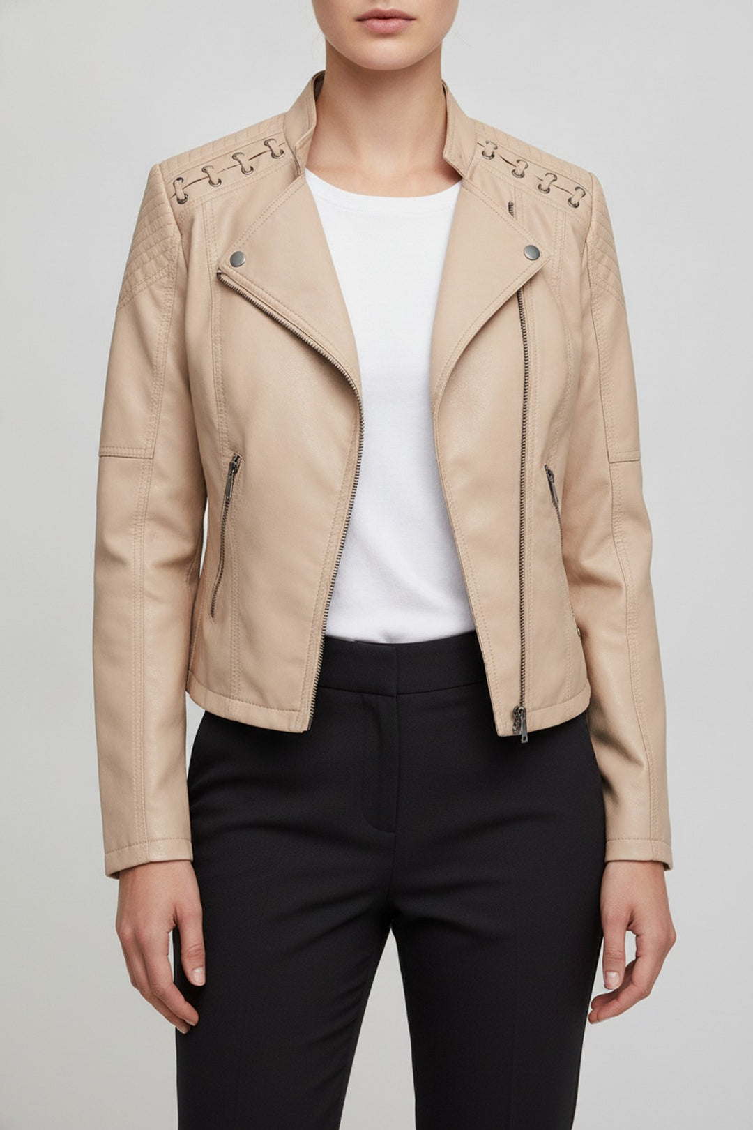Drez – Lederjacken Damen in beige – am Model getragen
