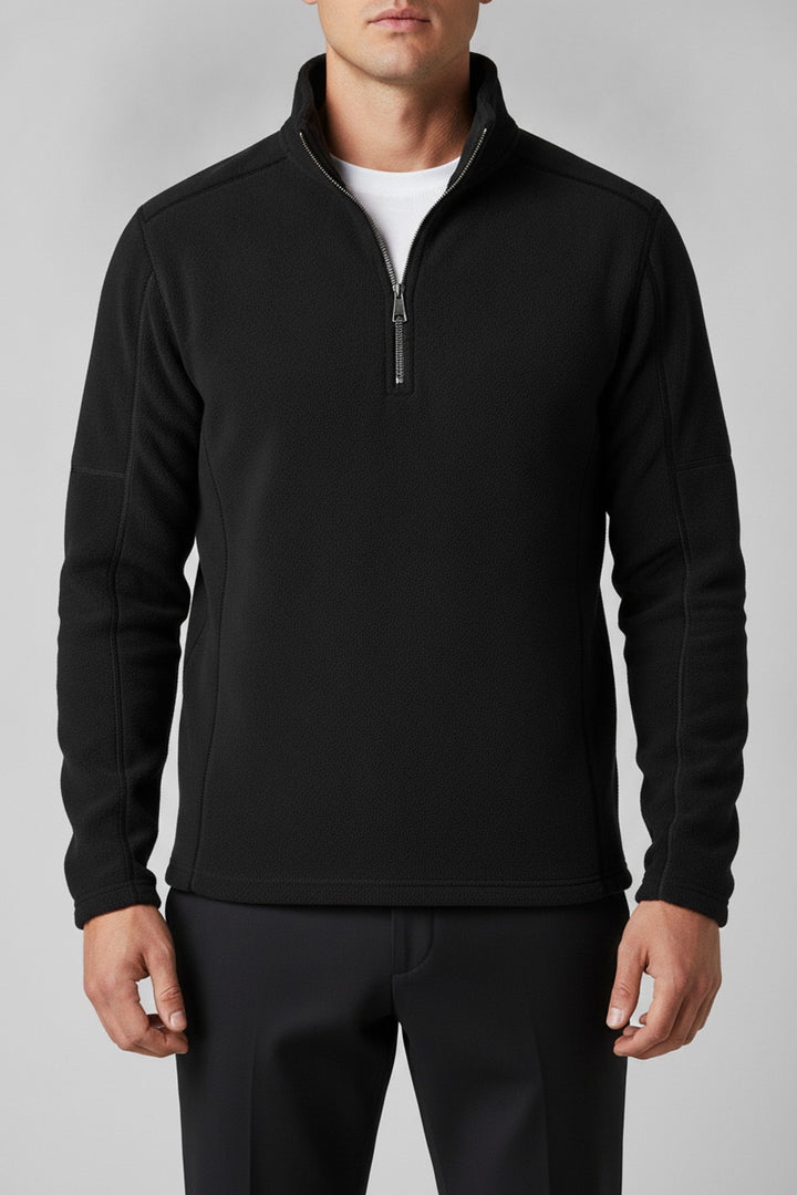 Dip – Pullover Herren in schwarz – am Model getragen
