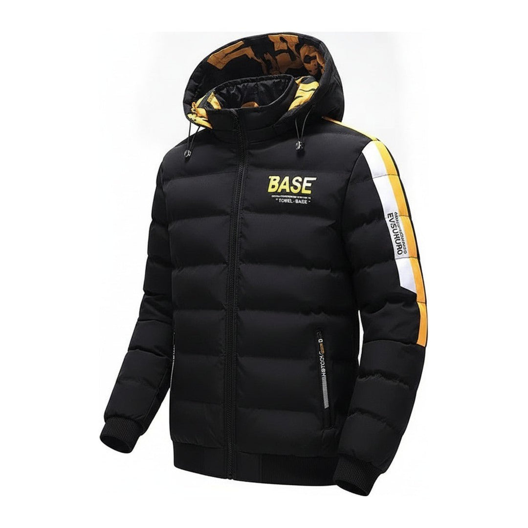 Base – Steppjacke mit Kapuze in Schwarz, Rot, Gelb & Beige - Luftfreiheit