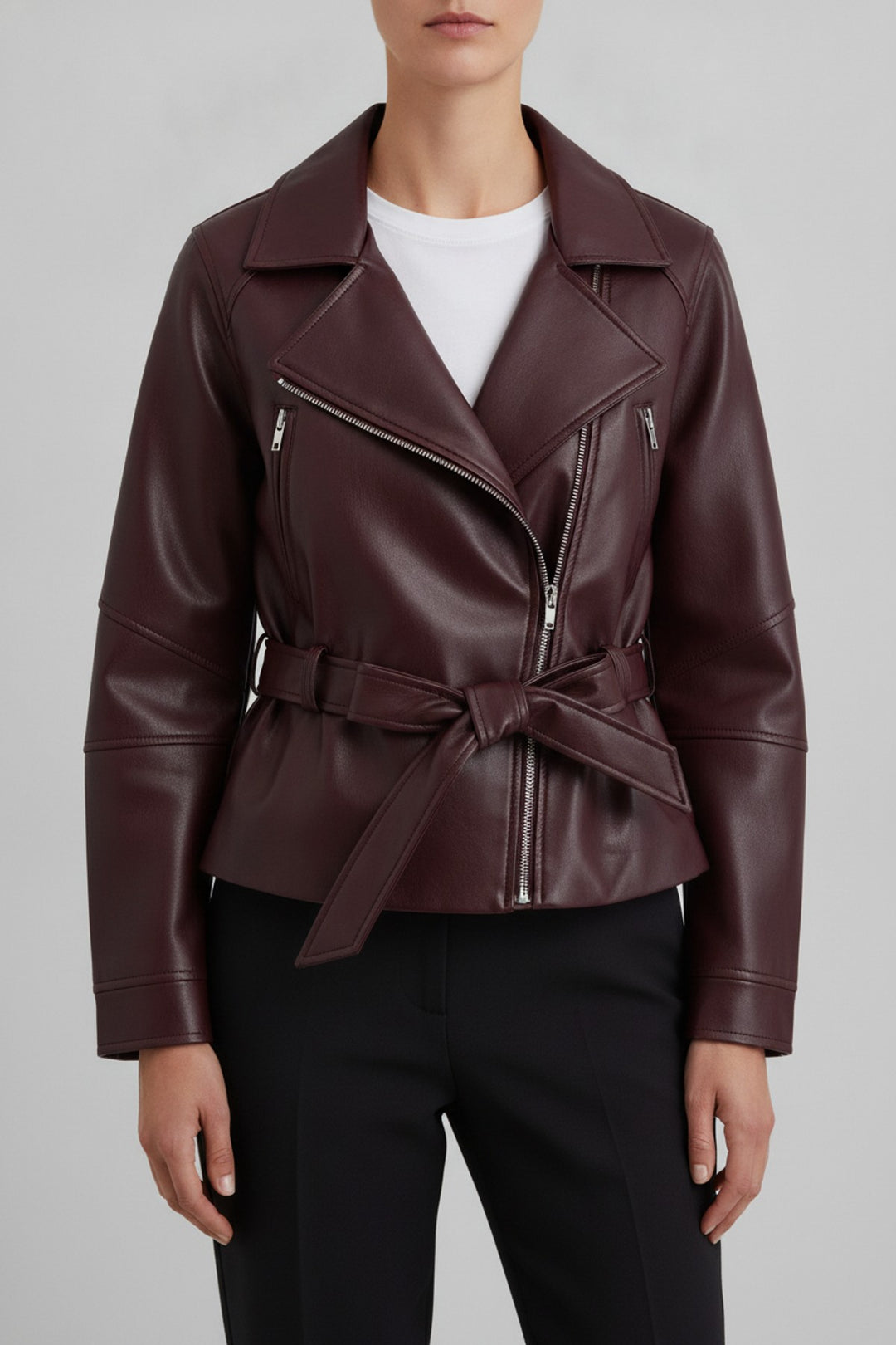 Lide – Lederjacken Damen in wine red – am Model getragen