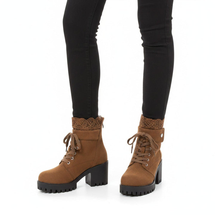 Dana – Stiefeletten mit Schnürung - Luftfreiheit