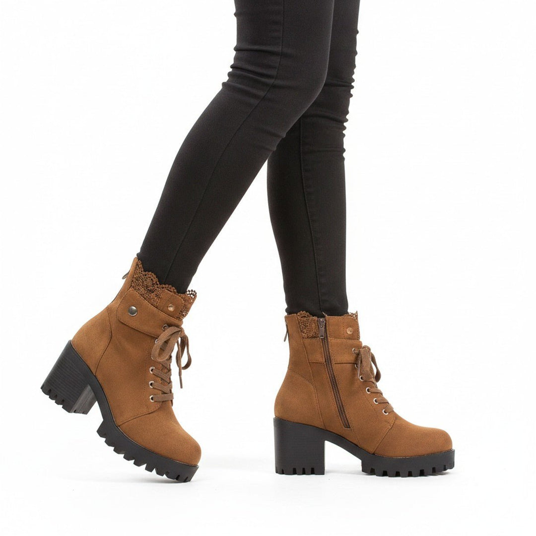 Dana – Stiefeletten mit Schnürung - Luftfreiheit