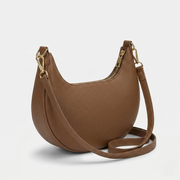 Luna – Mini Schultertasche im Halbmond - Design - Luftfreiheit